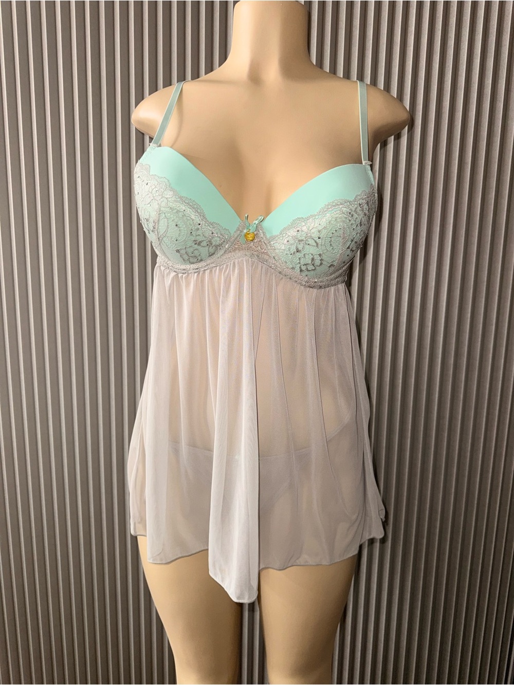 Jessica Simpson Mint Lace-Trim Babydoll Chemise with Ivory Sheer Skirt
